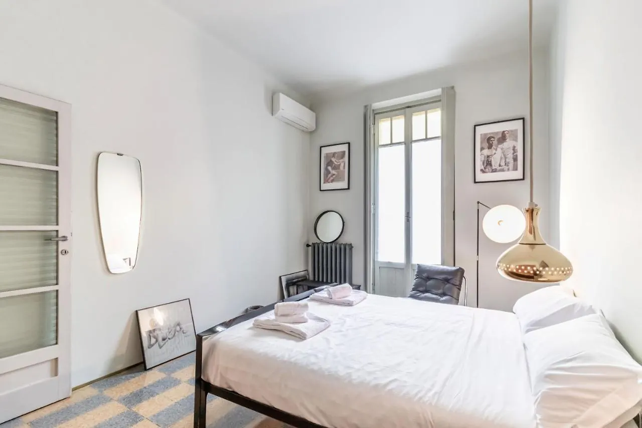 Easylife - Sofisticato Bilocale Zona Navigli Apartment Milan