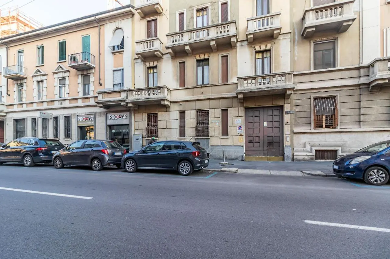 Easylife - Sofisticato Bilocale Zona Navigli Apartment Milan 0*,  Italy
